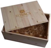 Bedna na 12 vín Vinařství Kovacs s logem